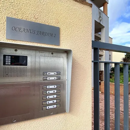 Sunny Style With Pool By Homing Daire